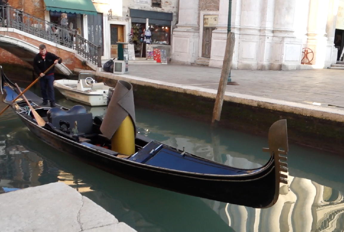 Hugo, performance, Palazzo Trevisan, Venice, 2016